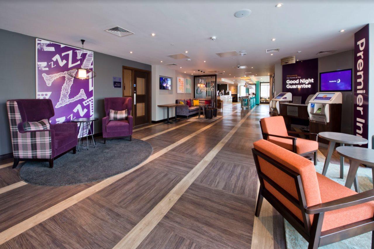 Premier Inn Leeds City Centre Экстерьер фото